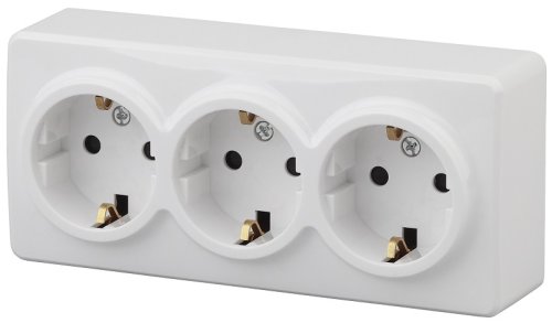 Розетка с заземлением накладная Эра Эксперт 3-м. белый картинка